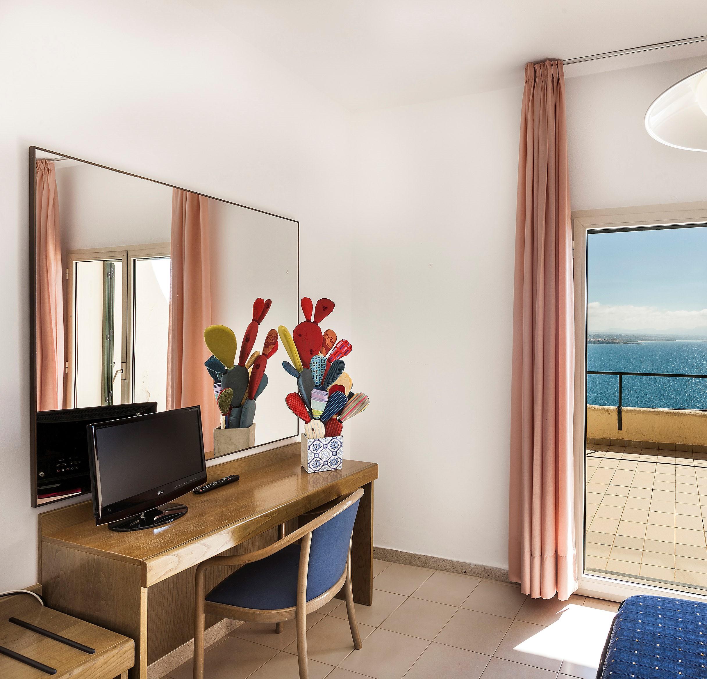 Cdshotels Terrasini - Citta Del Mare Exterior photo